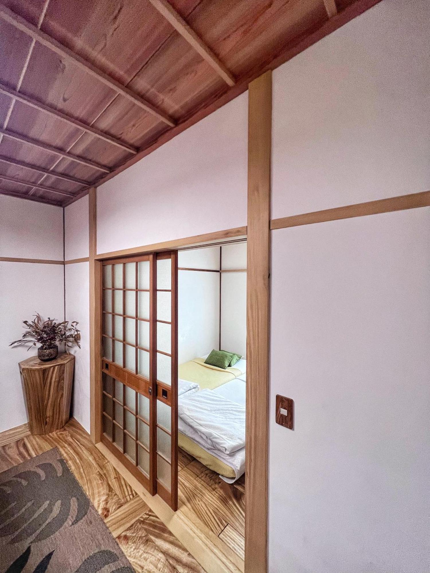 Bighem Maison 2 Izumisano Bagian luar foto
